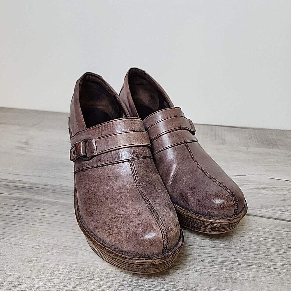 Born Clogs Women Size 11 Brown‎ Leather 3" Block Heel W82528 Stretch Buckle Mule
